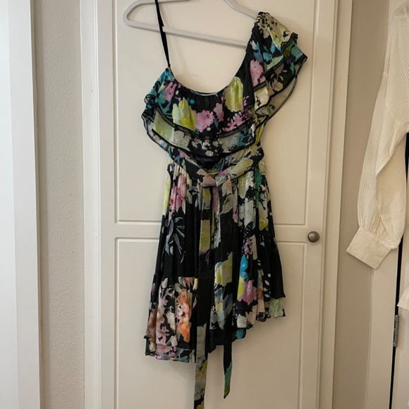 ROCOCO SAND Aita Mini Dress in Black Multi Pastel One Shoulder Large L - Picture 4 of 9